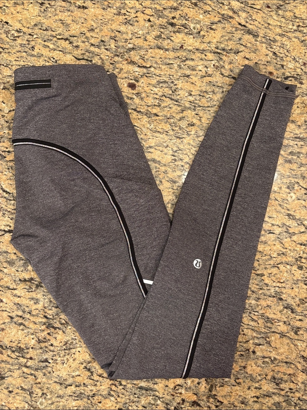 Lululemon Run Inspire Tight Heathered Gray Reflective Leggings Size 4